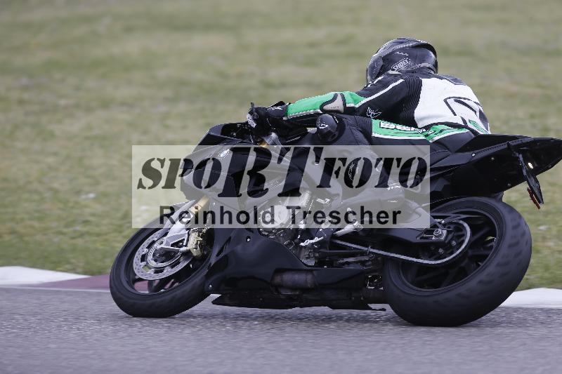 /09 19.04.2026  Caremotion get faster ADR/Gruppe gelb/90